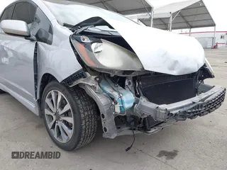2013 Honda Fit Sport with VIN JHMGE8H58DC003021, listed as a IAAI auction lot 42120318 with 233,056 mi miles. Bid and sale history available at carsss.com. Image 19.