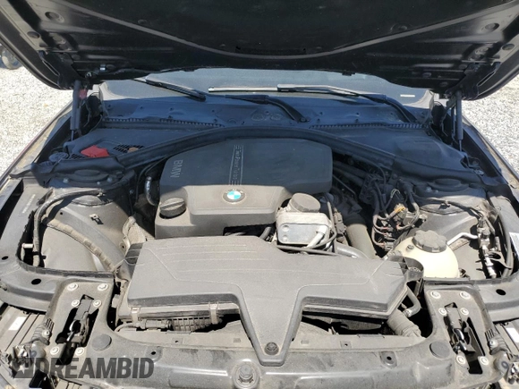 2013 BMW 3 Series 328i z VIN WBA3C1C5XDF435500, wystawiony jako Copart lot #53266805 z przebiegiem 107 780 mil mil oraz Szkoda całkowita • Salvage title. Historia ofert i sprzedaży dostępna na DreamBid. Obrazek 11.