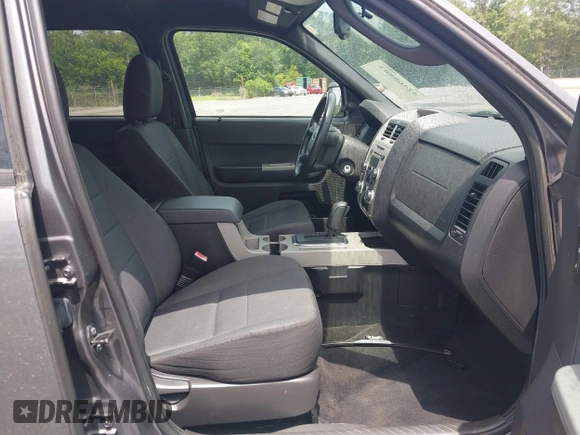 2011 Ford Escape XLT с VIN 1FMCU9D70BKA79380, выставлен на аукционе IAAI как лот 42468883 с пробегом 128 440 миль миль и . История ставок и продаж доступна на DreamBid. Изображение 5.