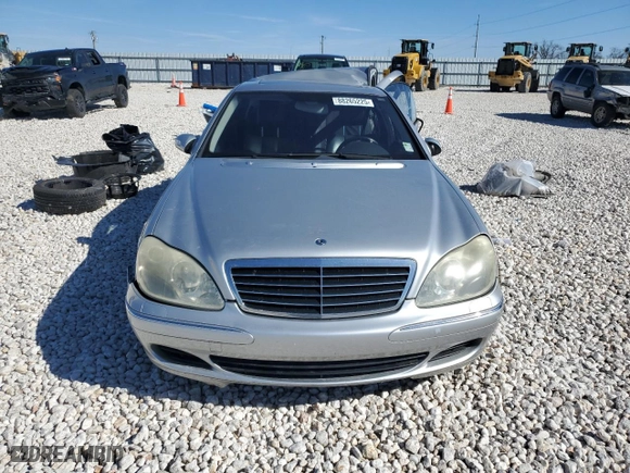 2006 Mercedes-Benz S-Class 5.0L with VIN WDBNG84J26A475802, listed as a Copart auction lot 88265225 with 0 mi miles and Salvage Title. Bid and sale history available at carsss.com. Image 5.