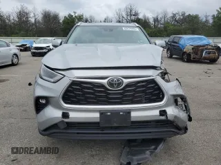 2021 Toyota Highlander XLE with VIN 5TDGZRBH3MS544801, listed as a Copart auction lot 63478355 with 54,616 mi miles and Salvage title. Bid and sale history available at DreamBid. Image 5.
