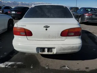 1999 Chevrolet Prizm z VIN 1Y1SK5286XZ441300, wystawiony jako Copart lot #43013045 z przebiegiem 253 632 mil mil oraz Szkoda całkowita • Salvage title. Historia ofert i sprzedaży dostępna na DreamBid. Obrazek 6.