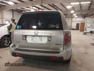 2006 Honda Pilot EX with VIN 2HKYF18416H534697, listed as a IAAI auction lot 41715642 with 224,093 mi miles and . Bid and sale history available at DreamBid. Image 15.