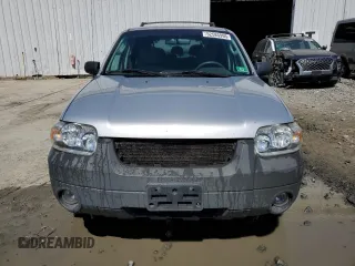2006 Ford Escape Hybrid with VIN 1FMCU96H06KD03730, listed as a Copart auction lot 52585995 with 189,363 mi miles and Salvage title. Bid and sale history available at DreamBid. Image 5.