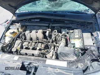 2005 Ford Freestyle SE with VIN 1FMZK041X5GA40830, listed as a IAAI auction lot 42323519 with Not provided miles and . Bid and sale history available at DreamBid. Image 10.