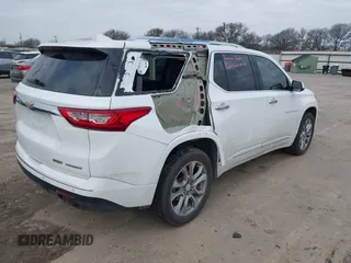 2019 Chevrolet Traverse Premier with VIN 1GNERKKW3KJ165652, listed as a IAAI auction lot 41547941 with 84,713 mi miles. Bid and sale history available at carsss.com. Image 4.