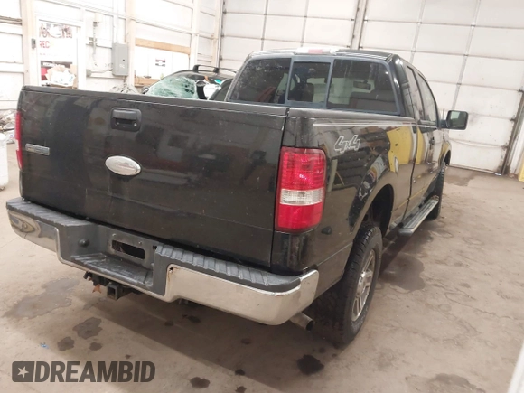 2006 Ford F-150 XLT with VIN 1FTPX14V26NA84341, listed as a IAAI auction lot 41113436 with 179,361 mi miles. Bid and sale history available at carsss.com. Image 4.