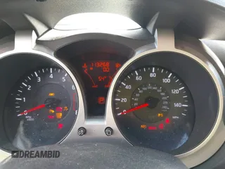 2014 Nissan Juke S with VIN JN8AF5MV8ET363145, listed as a IAAI auction lot 41210984 with 113,268 mi miles. Bid and sale history available at carsss.com. Image 7.