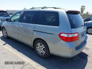 2007 Honda Odyssey EX-L with VIN 5FNRL38777B016421, listed as a IAAI auction lot 42139239 with 286,558 mi miles. Bid and sale history available at carsss.com. Image 3.