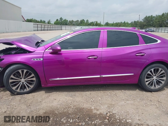 2017 Buick LaCrosse Premium with VIN 1G4ZS5SSXHU150985, listed as a IAAI auction lot 39795645 with Not Provided miles. Bid and sale history available at carsss.com. Image 14.