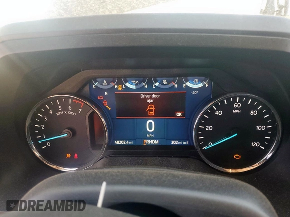 2022 Ford Expedition XLT with VIN 1FMJU1HT4NEA34624, listed as a Copart auction lot 56891045 with 48,202 mi miles and Salvage title. Bid and sale history available at DreamBid. Image 9.