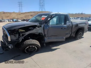 2023 Toyota Tundra SR5 с VIN 5TFLA5DA2PX119857, выставлен на аукционе Copart как лот 51942595 с пробегом Не указан миль и Списание • Salvage title. История ставок и продаж доступна на DreamBid. Изображение 1.