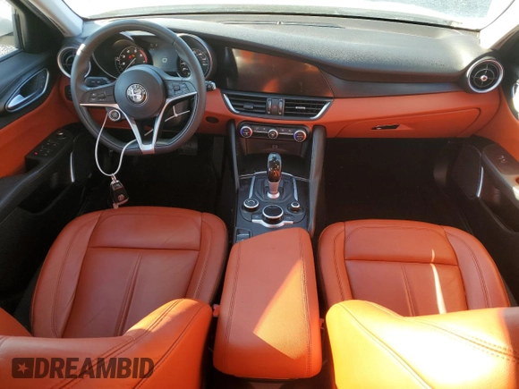 2018 Alfa Romeo Giulia с VIN ZARFAEBN8J7565396, выставлен на аукционе Copart как лот 46655995 с пробегом 90 820 миль миль и Чистый • Clean title. История ставок и продаж доступна на DreamBid. Изображение 8.