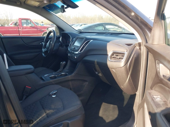 2018 Chevrolet Equinox LT with VIN 2GNAXJEV3J6252397, listed as a IAAI auction lot 41761447 with 99,220 mi miles. Bid and sale history available at carsss.com. Image 5.