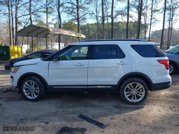 2018 Ford Explorer XLT with VIN 1FM5K8D80JGA24348, listed as a IAAI auction lot 41601810 with 101,672 mi miles. Bid and sale history available at carsss.com. Image 15.