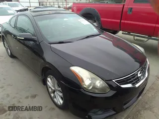 2012 Nissan Altima 3.5 SR with VIN 1N4BL2EP3CC149982, listed as a IAAI auction lot 41387129 with 129,954 mi miles. Bid and sale history available at carsss.com. Image 1.
