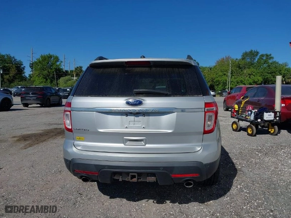 2012 Ford Explorer Limited with VIN 1FMHK7F84CGA48661, listed as a IAAI auction lot 41849960 with 225,978 mi miles. Bid and sale history available at carsss.com. Image 16.
