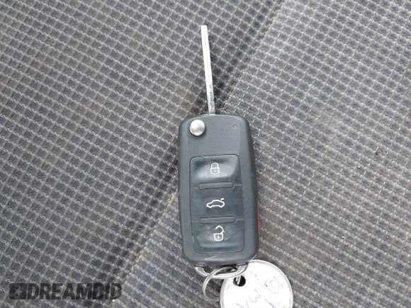2011 Volkswagen Golf TDI с VIN WVWDM7AJ4BW205021, выставлен на аукционе IAAI как лот 41481686 с пробегом 115 423 миль миль и . История ставок и продаж доступна на DreamBid. Изображение 11.