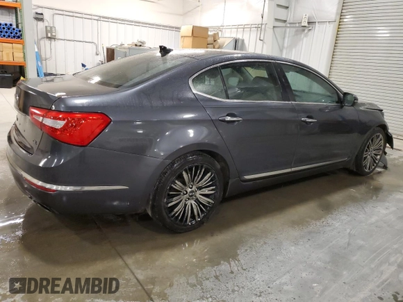 2014 Kia Cadenza Premium with VIN KNALN4D7XE5149052, listed as a Copart auction lot 82341864 with 193,220 mi miles and Salvage Title. Bid and sale history available at carsss.com. Image 3.