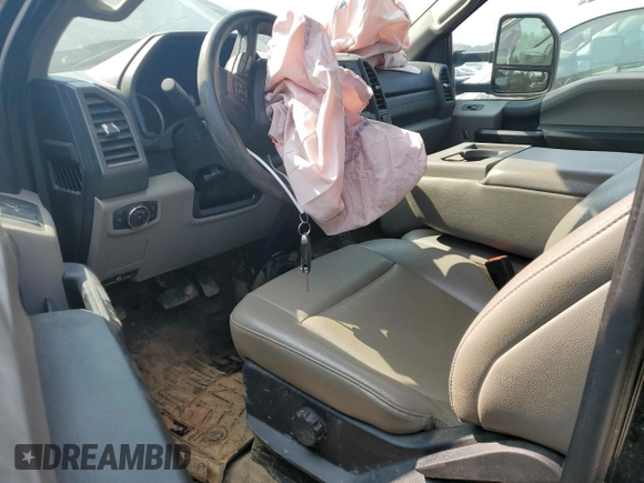 2021 Ford F-450 XL with VIN 1FT8W4DT7MED46519, listed as a Copart auction lot 59011875 with 71,152 mi miles and Salvage title. Bid and sale history available at DreamBid. Image 7.