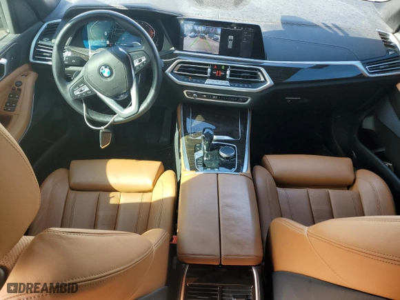2021 BMW X5 xDrive40i with VIN 5UXCR6C07M9H39807, listed as a Copart auction lot 50229415 with 84,031 mi miles and Clean Title. Bid and sale history available at carsss.com. Image 8.