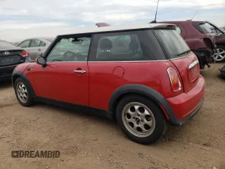 2005 MINI Hardtop with VIN WMWRC33475TC59069, listed as a Copart auction lot 51551605 with 87,900 mi miles and Clean title. Bid and sale history available at DreamBid. Image 2.