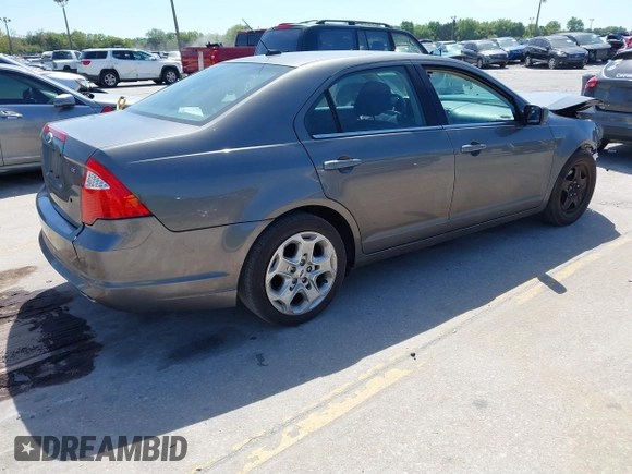 2011 Ford Fusion SE with VIN 3FAHP0HA2BR132049, listed as a IAAI auction lot 41891093 with 150,896 mi miles. Bid and sale history available at carsss.com. Image 4.