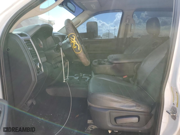 2018 Ram 2500 Tradesman with VIN 3C6UR5HJ8JG240077, listed as a Copart auction lot 79106484 with 0 mi miles and Non Repairable. Bid and sale history available at carsss.com. Image 7.
