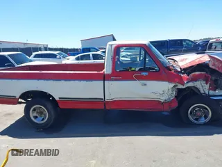 1989 Ford F-150 Special with VIN 1FTEF15N0KNA13478, listed as a IAAI auction lot 41813627 with 414,233 mi miles. Bid and sale history available at carsss.com. Image 12.