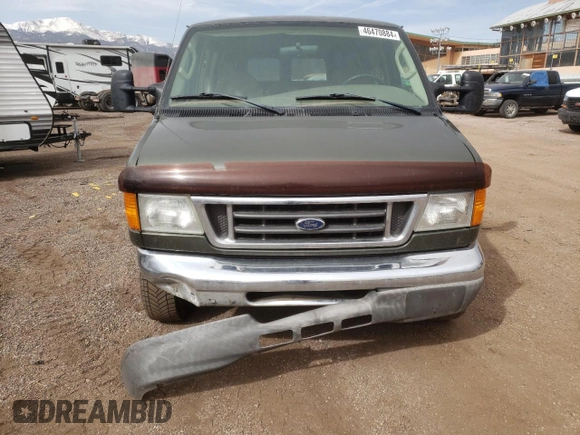 2005 Ford Econoline Passenger XL with VIN 1FBNE31L75HA17246, listed as a Copart auction lot 46470884 with 194,029 mi miles and Salvage Title. Bid and sale history available at carsss.com. Image 5.
