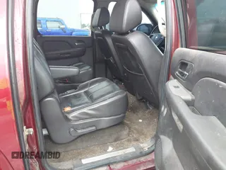 2008 Chevrolet Suburban 2LT with VIN 3GNFK163X8G307587, listed as a IAAI auction lot 41922247 with 187,880 mi miles and . Bid and sale history available at DreamBid. Image 8.