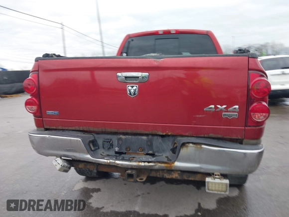 2008 Dodge 2500 SXT z VIN 3D7KS29A88G177984, wystawiony jako IAAI lot #41912878 z przebiegiem 170 780 mil mil oraz . Historia ofert i sprzedaży dostępna na DreamBid. Obrazek 16.
