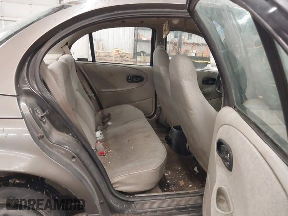 1998 Saturn SL z VIN 1G8ZH528XWZ240574, wystawiony jako IAAI lot #41588681 z przebiegiem Nie podano mil oraz . Historia ofert i sprzedaży dostępna na DreamBid. Obrazek 8.