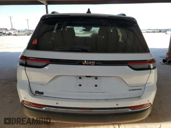 2023 Jeep Grand Cherokee Laredo z VIN 1C4RJGAG7PC535294, wystawiony jako Copart lot #87948155 z przebiegiem 43 469 mil mil oraz Czysty tytuł • Clean title. Historia ofert i sprzedaży dostępna na DreamBid. Obrazek 6.