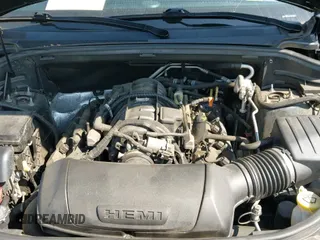 2020 Dodge Durango R/T z VIN 1C4SDJCTXLC230026, wystawiony jako IAAI lot #43265918 z przebiegiem 57 727 mil mil oraz . Historia ofert i sprzedaży dostępna na DreamBid. Obrazek 19.