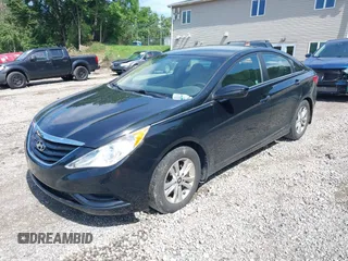 2012 Hyundai Sonata GLS z VIN 5NPEB4AC9CH430925, wystawiony jako IAAI lot #42555368 z przebiegiem 231 336 mil mil oraz . Historia ofert i sprzedaży dostępna na DreamBid. Obrazek 2.