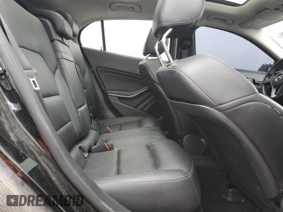 2015 Mercedes-Benz GLA 250 z VIN WDCTG4EB8FJ164264, wystawiony jako Copart lot #50773525 z przebiegiem 100 656 mil mil oraz Czysty tytuł • Clean title. Historia ofert i sprzedaży dostępna na DreamBid. Obrazek 11.