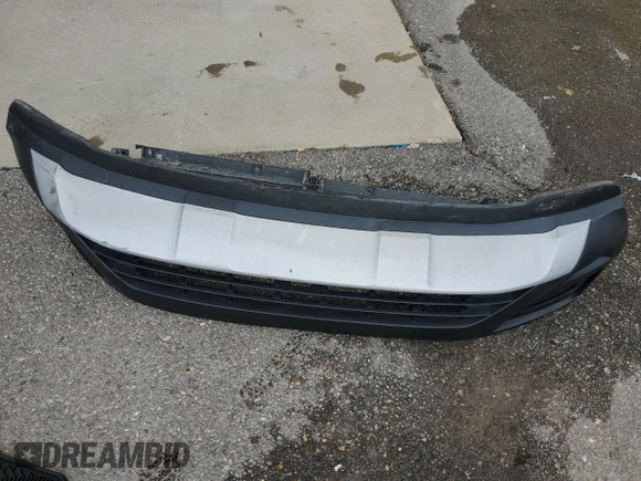 2019 Volkswagen Atlas SE with VIN 1V2DR2CA2KC537413, listed as a Copart auction lot 55360555 with 81,797 mi miles and Salvage title. Bid and sale history available at DreamBid. Image 13.