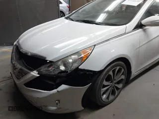 2013 Hyundai Sonata Limited with VIN 5NPEC4ABXDH616673, listed as a IAAI auction lot 41132659 with 170,958 mi miles and . Bid and sale history available at carsss.com. Image 6.