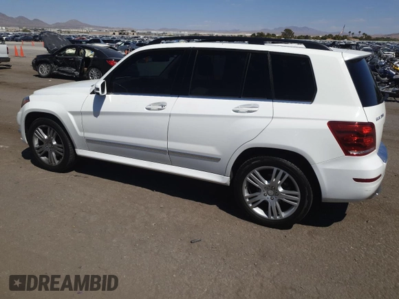 2015 Mercedes-Benz GLK 350 with VIN WDCGG5HB9FG403384, listed as a Copart auction lot 70284464 with 30,007 mi miles and Salvage Title. Bid and sale history available at DreamBid. Image 2.