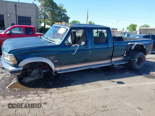 1996 Ford F-350 с VIN 1FTJW35F5TEA87189, выставлен на аукционе IAAI как лот 42228541 с пробегом 228 747 миль миль и . История ставок и продаж доступна на DreamBid. Изображение 6.