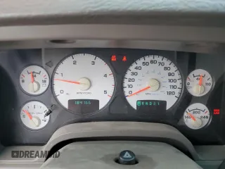 2004 Dodge 2500 SLT z VIN 3D7KU28C44G137957, wystawiony jako Copart lot #57689175 z przebiegiem 184 166 mil mil oraz Szkoda całkowita • Salvage title. Historia ofert i sprzedaży dostępna na DreamBid. Obrazek 9.