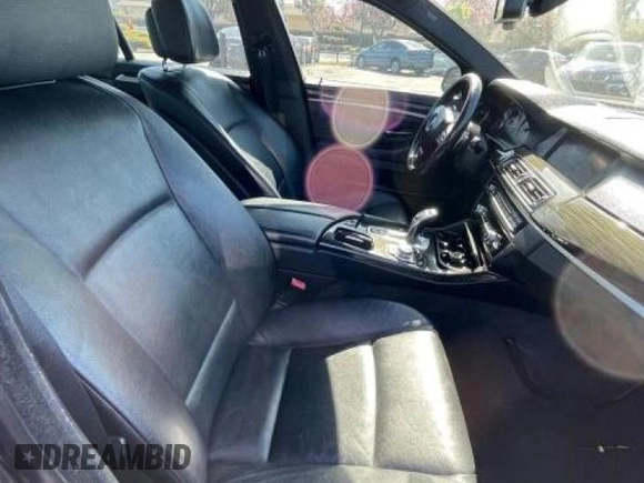 2013 BMW 5 Series 535i with VIN WBAFR7C59DC818571, listed as a Copart auction lot 88823475 with 158,098 mi miles and Clean Title. Bid and sale history available at DreamBid. Image 5.