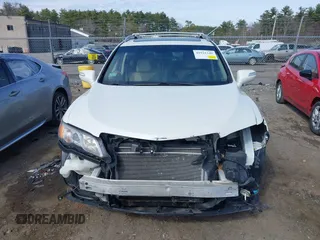 2014 Acura RDX Technology with VIN 5J8TB4H54EL005983, listed as a IAAI auction lot 41921349 with 171,029 mi miles and . Bid and sale history available at DreamBid. Image 13.