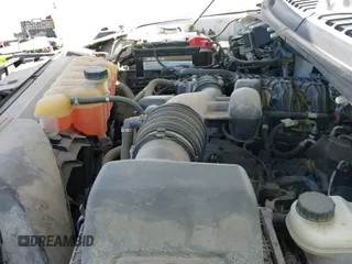 2018 Ford F-150 XL z VIN 1FTMF1CB9JKE60749, wystawiony jako IAAI lot #43389724 z przebiegiem 30 648 mil mil oraz . Historia ofert i sprzedaży dostępna na DreamBid. Obrazek 18.