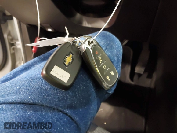 2020 Chevrolet Equinox LT with VIN 2GNAXUEV1L6170821, listed as a IAAI auction lot 41908532 with 30,774 mi miles and . Bid and sale history available at DreamBid. Image 11.