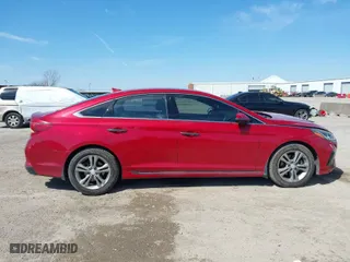 2019 Hyundai Sonata Sport with VIN 5NPE34AF4KH769601, listed as a IAAI auction lot 41674549 with 98,288 mi miles. Bid and sale history available at carsss.com. Image 13.