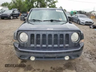 2014 Jeep Patriot Sport with VIN 1C4NJPBA0ED601488, listed as a Copart auction lot 63791785 with 204,926 mi miles and Salvage title. Bid and sale history available at DreamBid. Image 5.