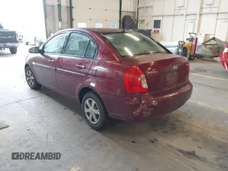 2007 Hyundai Accent GLS with VIN KMHCN46C27U111106, listed as a IAAI auction lot 41383317 with 147,882 mi miles. Bid and sale history available at carsss.com. Image 3.