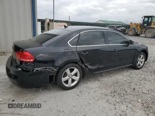 2013 Volkswagen Passat SE z VIN 1VWBP7A30DC015959, wystawiony jako Copart lot #50641475 z przebiegiem 166 693 mil mil oraz Szkoda całkowita • Salvage title. Historia ofert i sprzedaży dostępna na DreamBid. Obrazek 3.